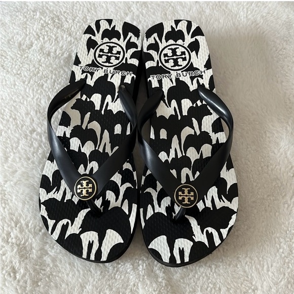 Tory Burch Shoes - Tory Burch slides